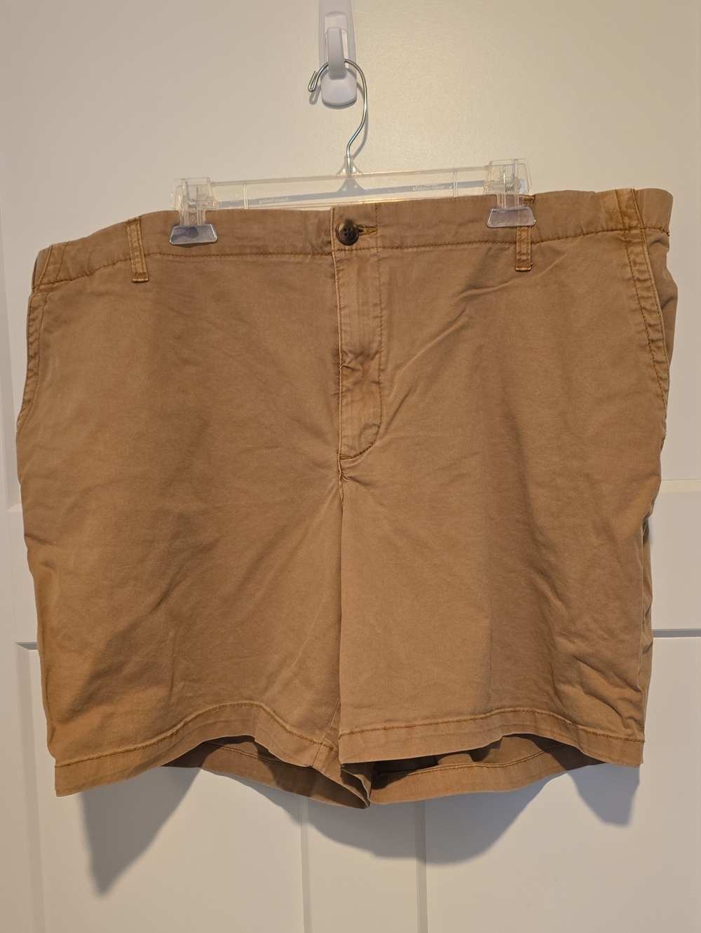 Old Navy Tan Flat-Front Women's Shorts